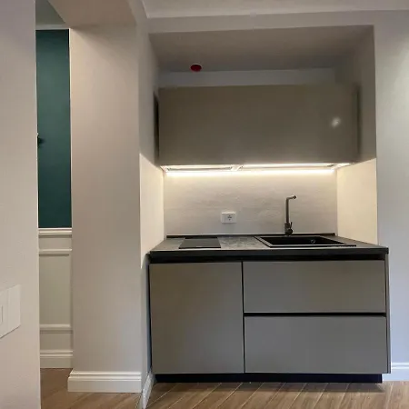 Covo Del Pirata Πανσιόν Βενετία